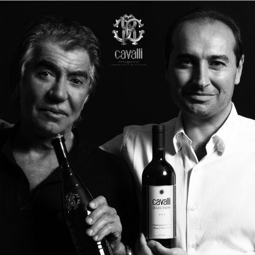 files/images/winemakers/italy/tenuta-degli-dei/Roberto_and_Tommaso_Cavalli_SQ.jpg