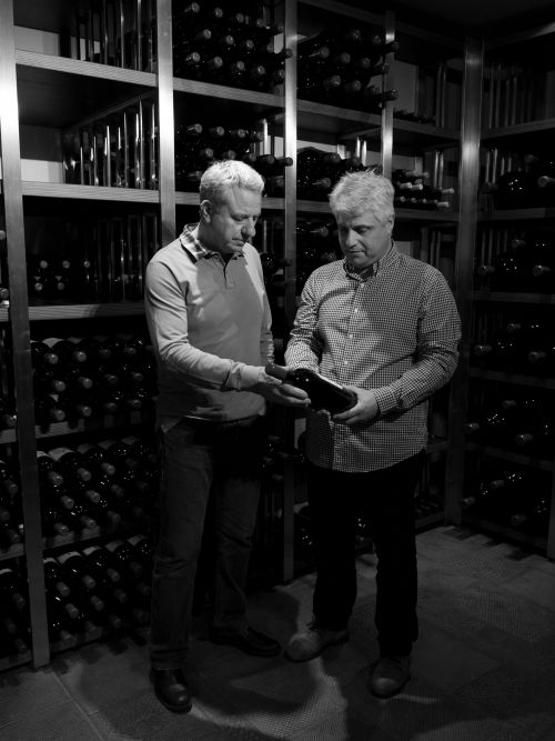 files/images/winemakers/greece/biblia-chora/Vasilis_Tsaktsarlis_and_Vangelis_Gerovasileiou.jpg